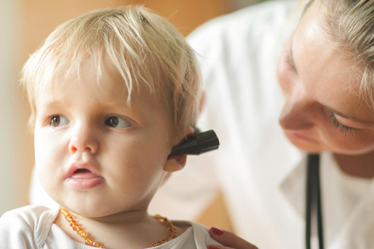 điều trị viêm tai giữa ở trẻ em