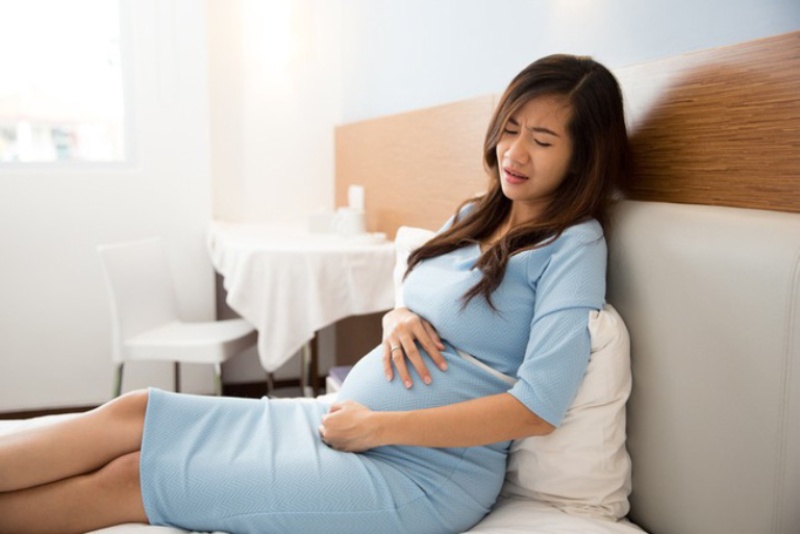 Phụ nữ có thai là đối tượng dễ bị bệnh lý đại tràng tấn công