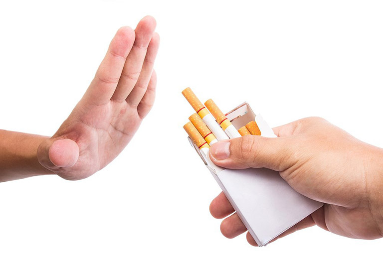 Khói thuốc lá ảnh hưởng đến người bệnh hen suyễn