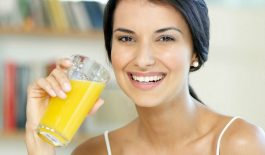 Nước cam có rất nhiều chất dinh dưỡng, bao gồm vitamin C, folate và kali.