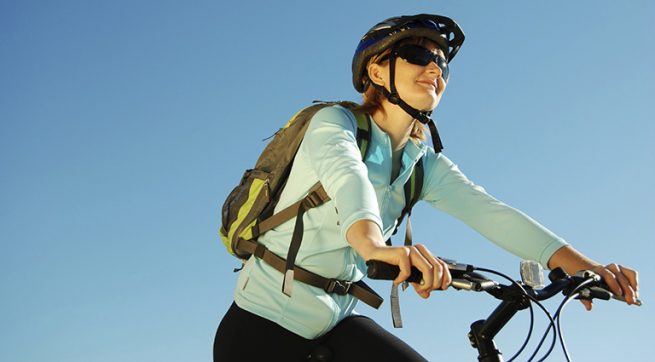 Người bị thoát vị đĩa đệm khi đi xe đạp cần lưu ý những điều này