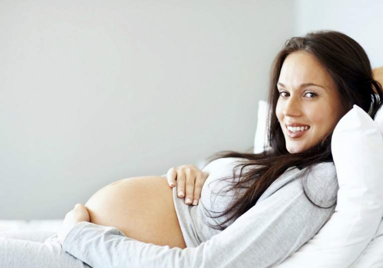 Phụ nữ có thai và trẻ nhỏ nên thường xuyên ăn vú sữa để bổ sung canxi, sắt, magiê,... cho cơ thể.