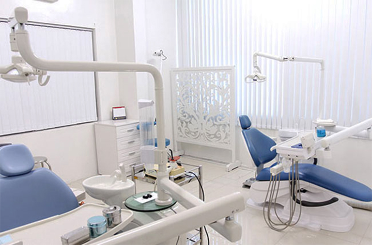 Nha khoa Hùng Vương luôn mang đến cho khách hàng đa dạng các dịch vụ điều trị và chăm sóc sức khỏe răng miệng