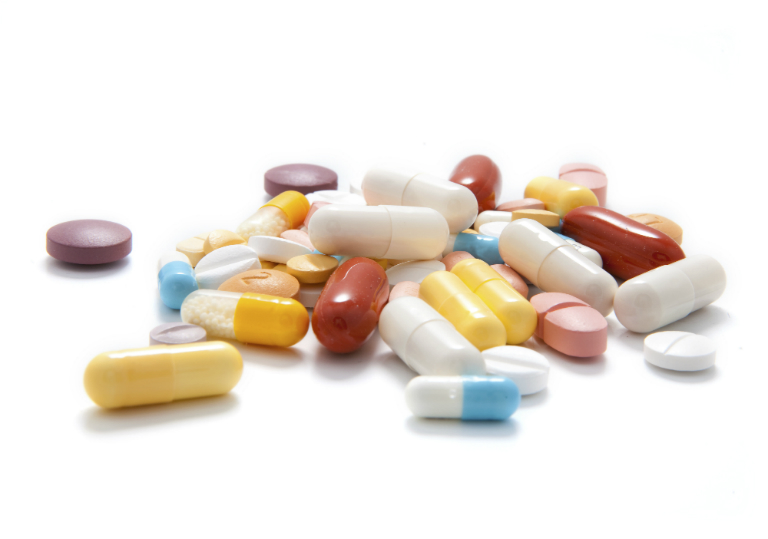 Thuốc Fareso tương tác với một số loại thuốc khác, bạn nên thận trọng khi dùng kết hợp.