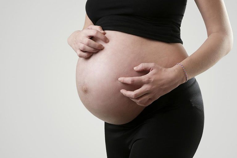 bệnh chàm ở phụ nữ mang thai