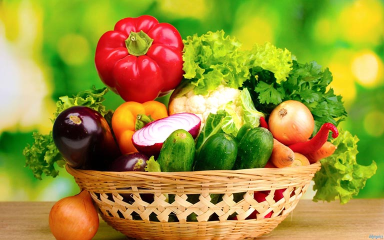 Nên ăn nhiều rau xanh khi bị bệnh chàm 