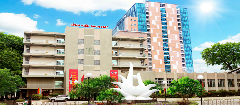 Khoa Da liễu, Bệnh viện Bạch Mai là một địa chỉ khám và chữa bệnh mẩn ngứa uy tín.