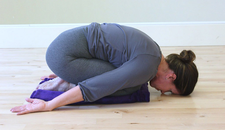 yoga chữa thận yếu