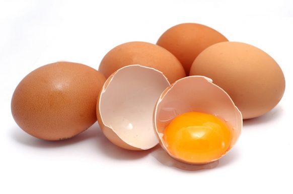 Tìm hiểu cách dùng trứng gà chữa yếu sinh lý cho nam giới