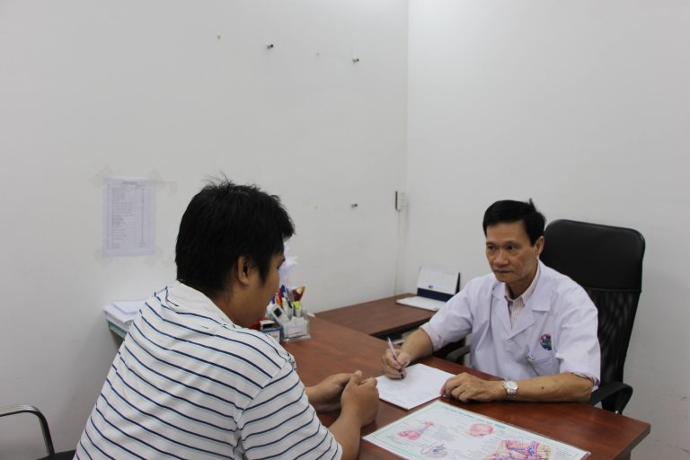 Bác sĩ Hà Văn Hương có kinh nghiệm trong việc điều trị nam khoa
