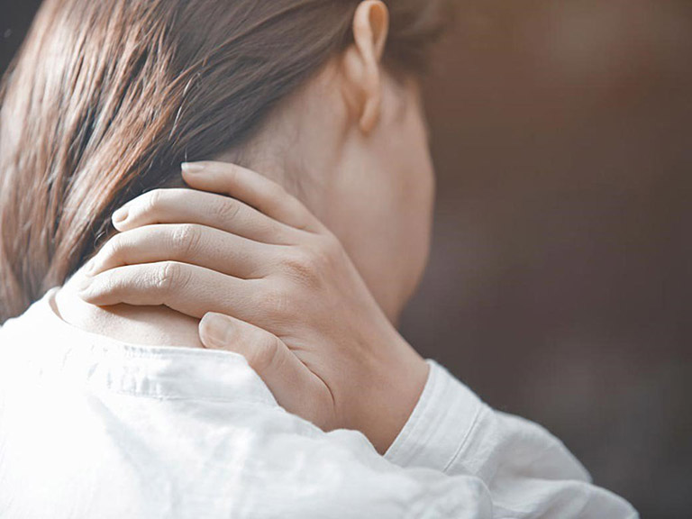 Chữa đau vai gáy giúp giảm thiểu các triệu chứng bệnh