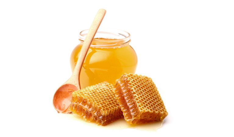 Mật ong có khả năng kháng khuẩn hiệu quả, rất có lợi cho người bệnh viêm đại tràng.