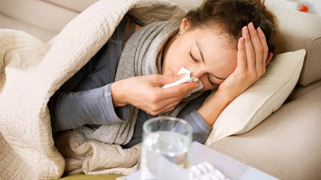 Cảm cúm và dị ứng thời tiết khác nhau như thế nào?