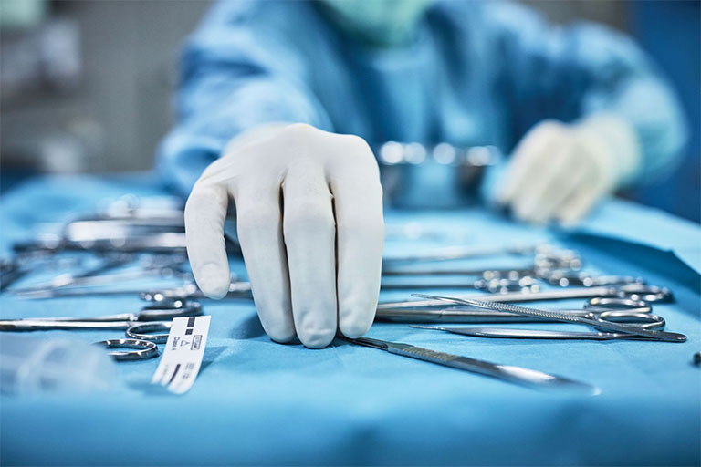 phương pháp cắt trĩ tại bệnh viện đại học y dược