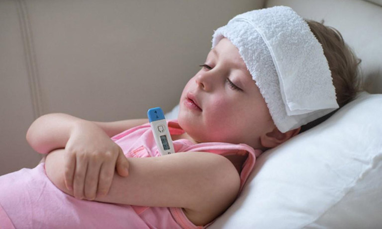 Điều trị viêm amidan cấp cho trẻ em