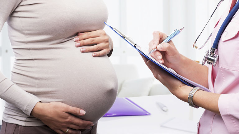 Bị viêm buồng trứng khi mang thai có sao không?