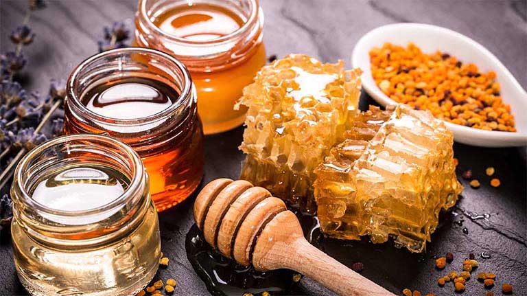 Sử dụng mật ong chữa táo bón cho trẻ sơ sinh có được không?