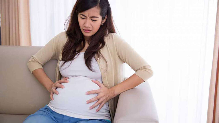 Nhận biết triệu chứng đau dạ dày khi mang thai 3 tháng cuối