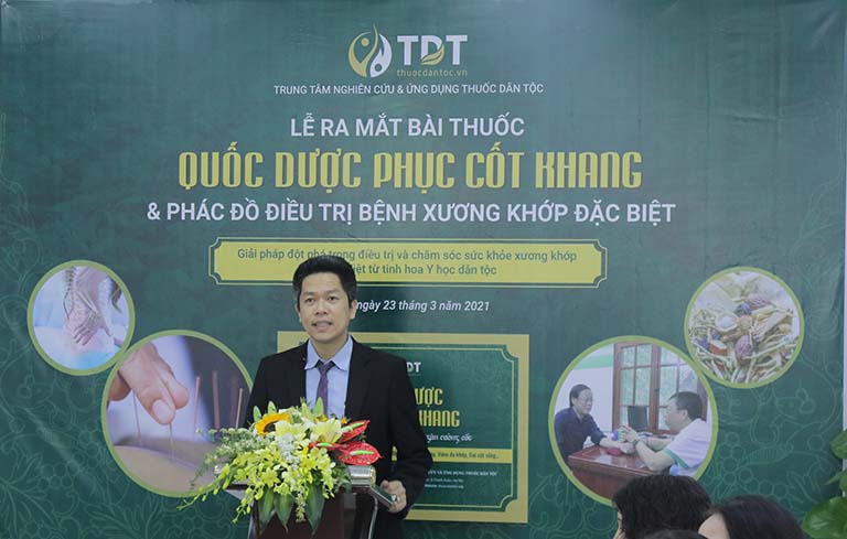 Lương y Nguyễn Quang Hưng - Tổng Giám đốc TT Thuốc dân tộc phát biểu khai mạc buổi lễ
