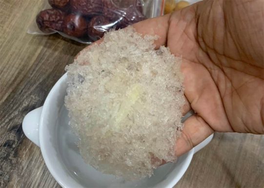 Có nên mua và ăn yến vụn không?