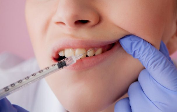 Chi phí điều trị viêm tủy răng bao nhiêu?