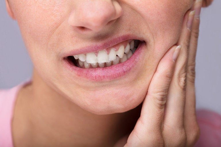 Viêm tủy răng nguy hiểm như thế nào?