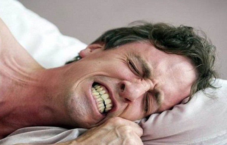 Chữa viêm tủy răng xong vẫn đau nhức có nguy hiểm không?