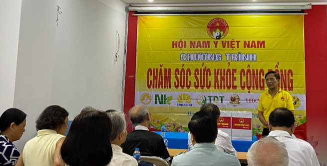 Thuôc Dân Tộc cùng hội Nam Y Việt Nam tổ chức thăm khám sức khỏe miễn phí cho các hội viên