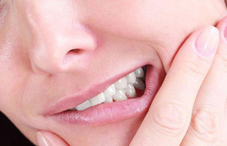 Viêm lợi sau khi nhổ răng khôn có nguy hiểm không?