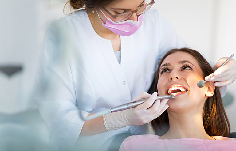 Phương pháp điều trị ê buốt răng hàm dưới
