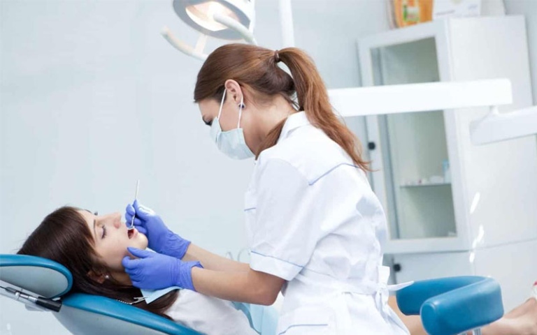 Phương pháp điều trị sưng nướu răng cửa