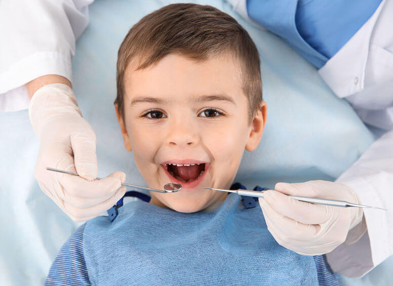 Phòng ngừa sâu răng sữa ở trẻ nhỏ