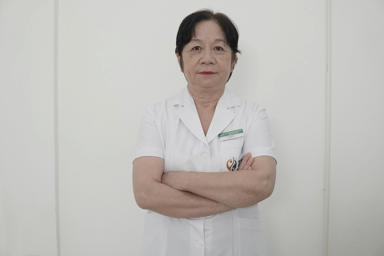 BS Lê Thị Dung (Nguyên Trưởng khoa Sản tại BV Điều dưỡng và PHCN tỉnh Phú Thọ) 