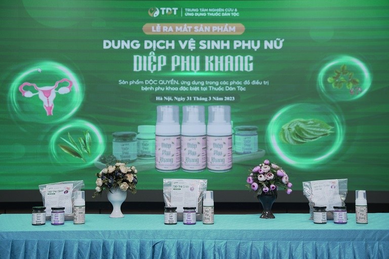 Lễ ra mắt sản phẩm dung dịch vệ sinh phụ nữ Diệp Phụ Khang - Thuốc dân tộc